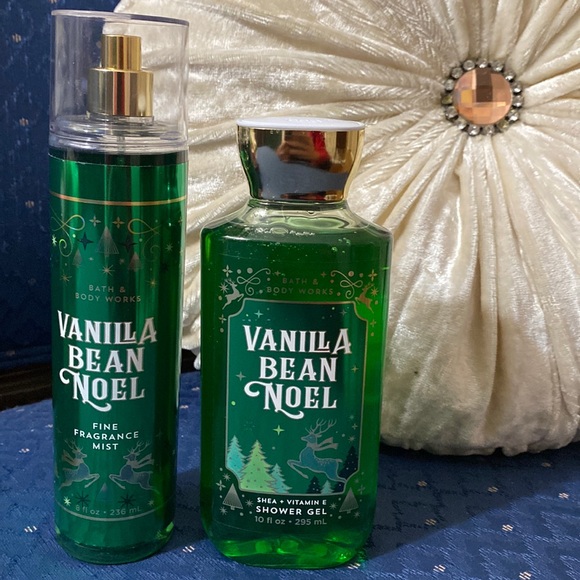 Bath & Body Works Other - BATH & BODY WORKS SET. . . VANILLA BEAN NOEL SCENT
